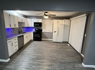 2520 W Crawford Ave, Wichita, KS 67217