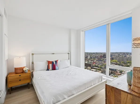 17 Hanover Place image 7 of 8