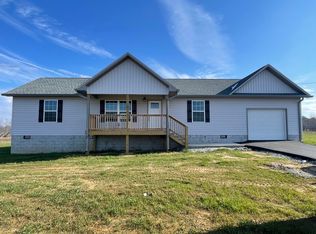111 Sievers Rd, Pikeville, TN 37367