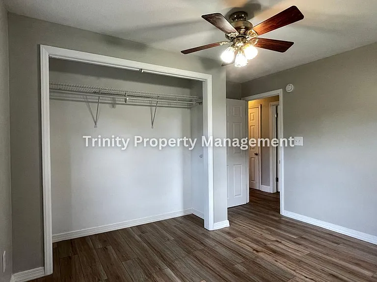 27 Hathaway Dr — Photo 10