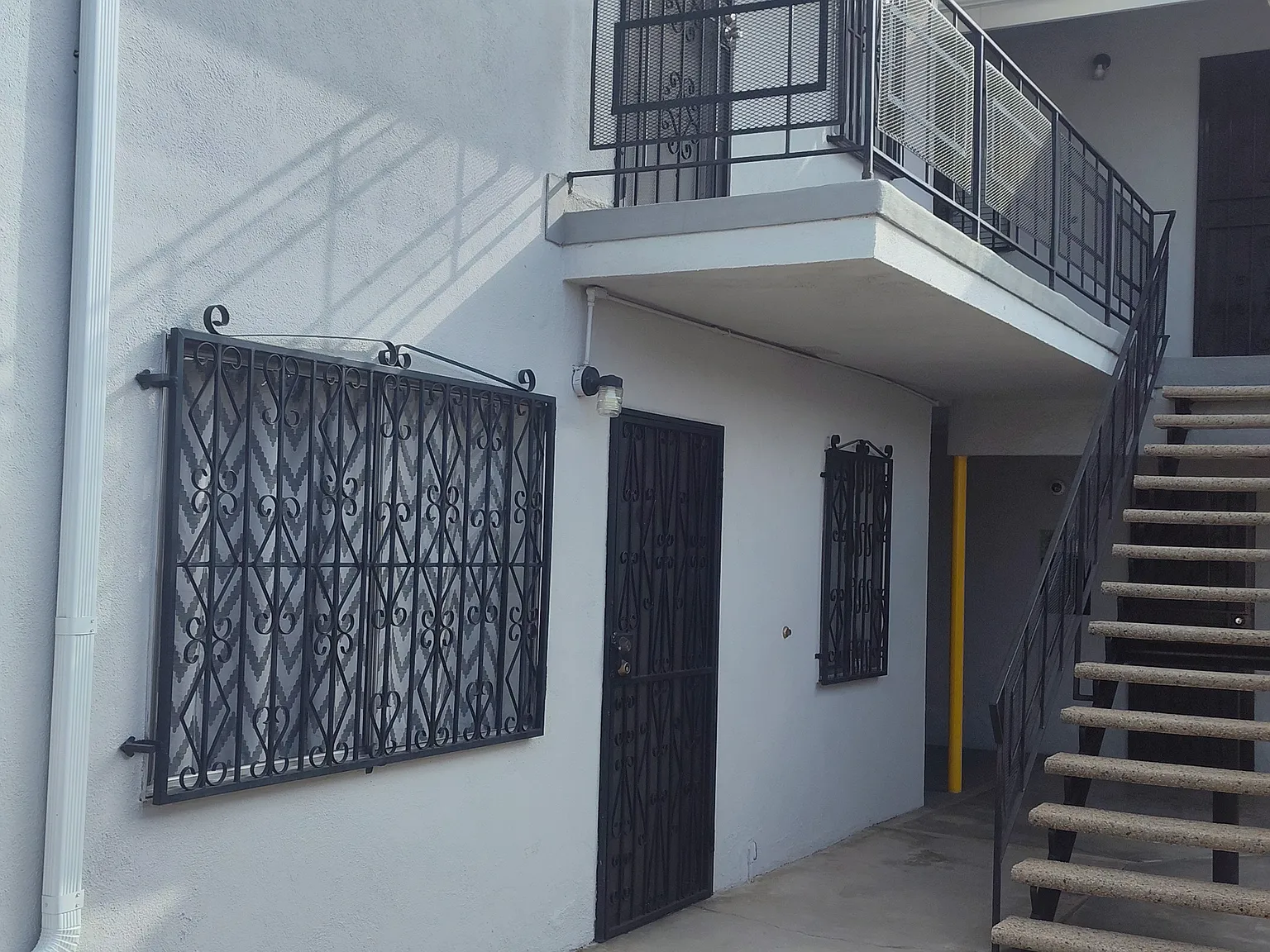 6510 Marbrisa Ave — Photo 2
