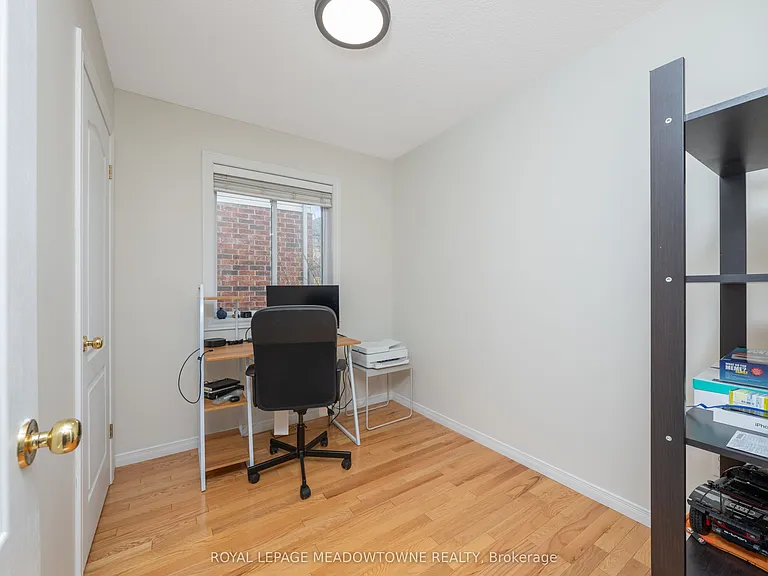 14 Costigan Ct — Photo 17