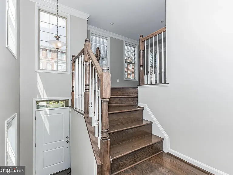23488 Logans Ridge Ter — Photo 4