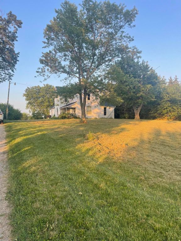 Real estate listing image