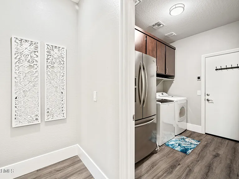 10764 W Prickly Pear Trl — Photo 33