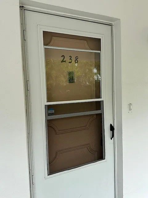 Building Photo - 2060 Marilyn St #238