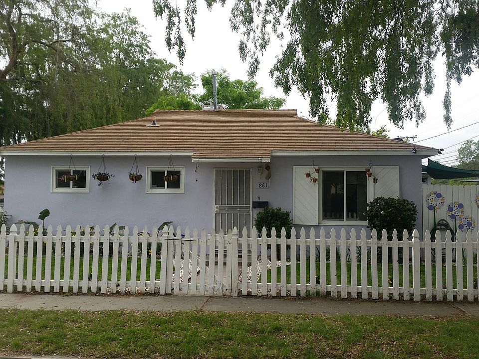 1st image of 861 E 26th St