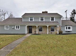 3245 Van Aken Blvd, Shaker Heights, OH 44120