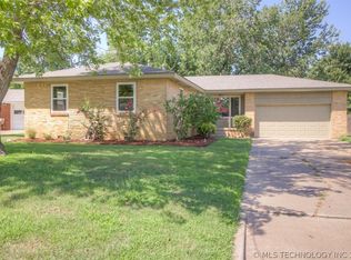 4909 SE Cornell Dr, Bartlesville, OK 74006