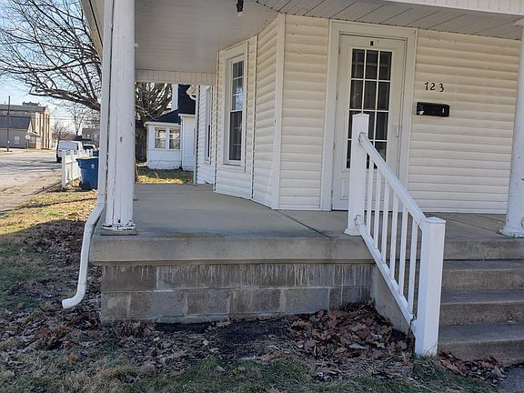 2nd image of 723 E Lawrence St S #1