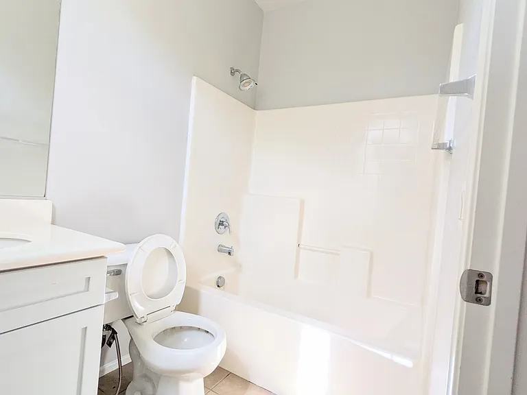 1401 University Cir — Photo 16