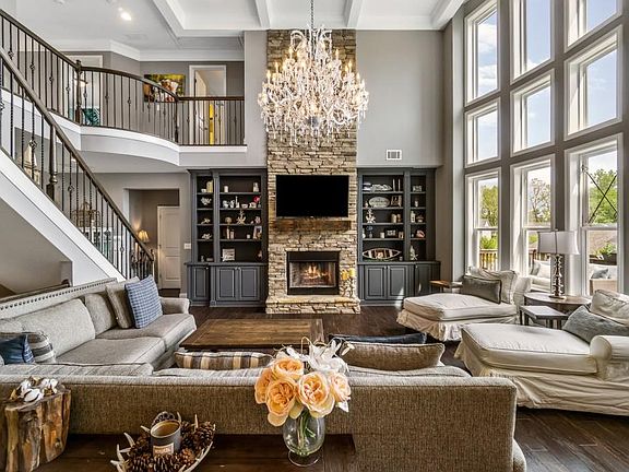 3rd image of 151 Johnston Farm Ln