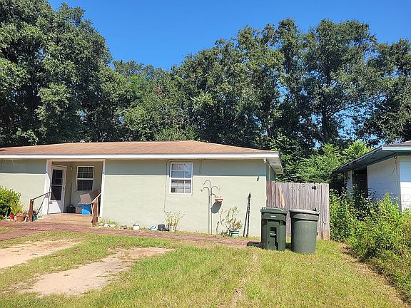 2nd image of 522 Hardy Pl