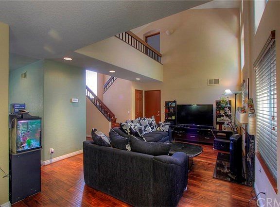 5th image of 35 Santa Monica St