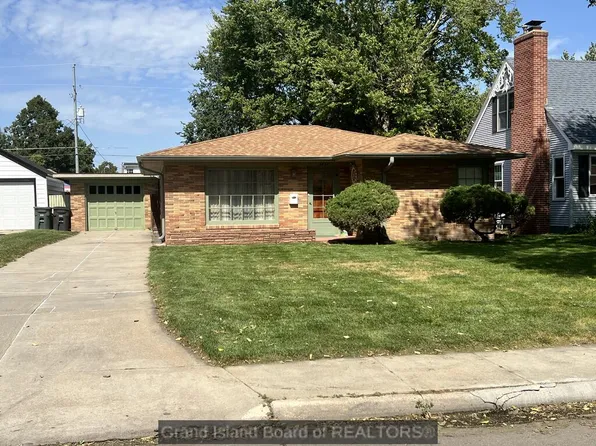 2424 W Koenig St, Grand Island, NE 68803