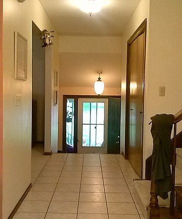 ENTRY HAL