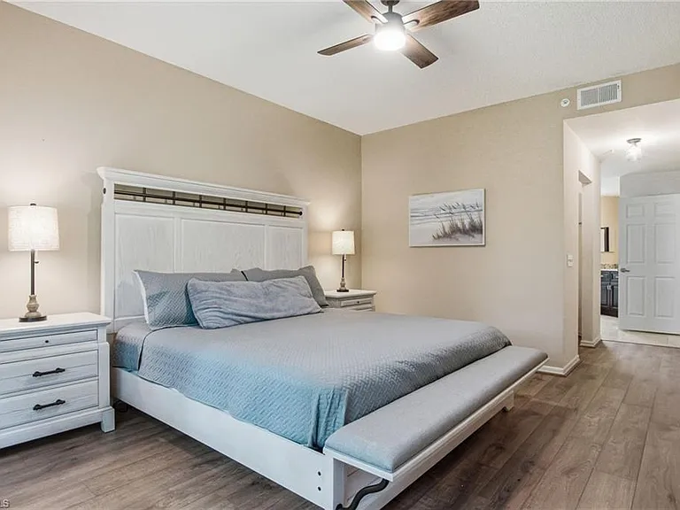 77 Silver Oaks Cir #8102 — Photo 14