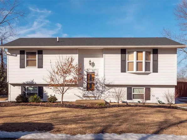 589 Bon Oaks Dr, Sullivan, MO 63080