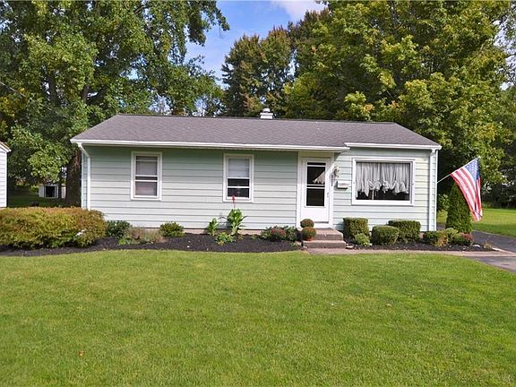 2nd image of 323 E Foster St