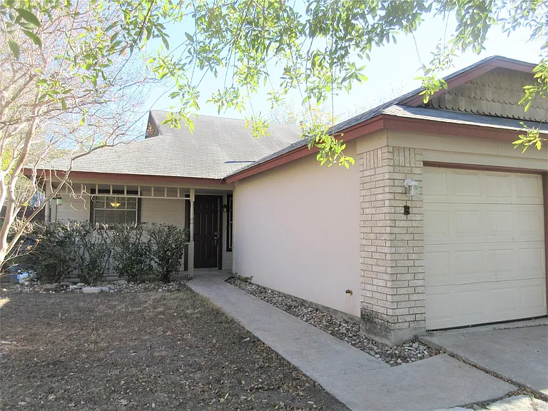 12321 Patron Dr #B — Photo 9