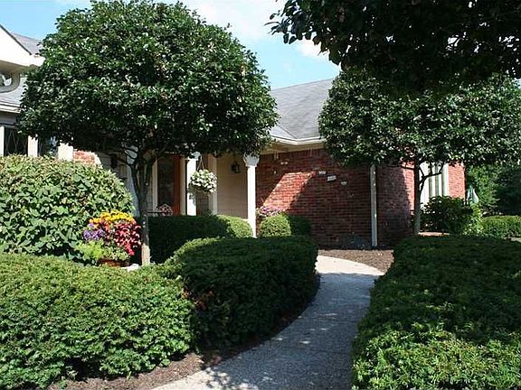 2nd image of 8473 Deborah Ct