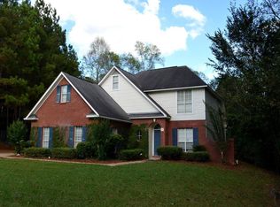 25 Village Park Dr, Laurel, MS 39443
