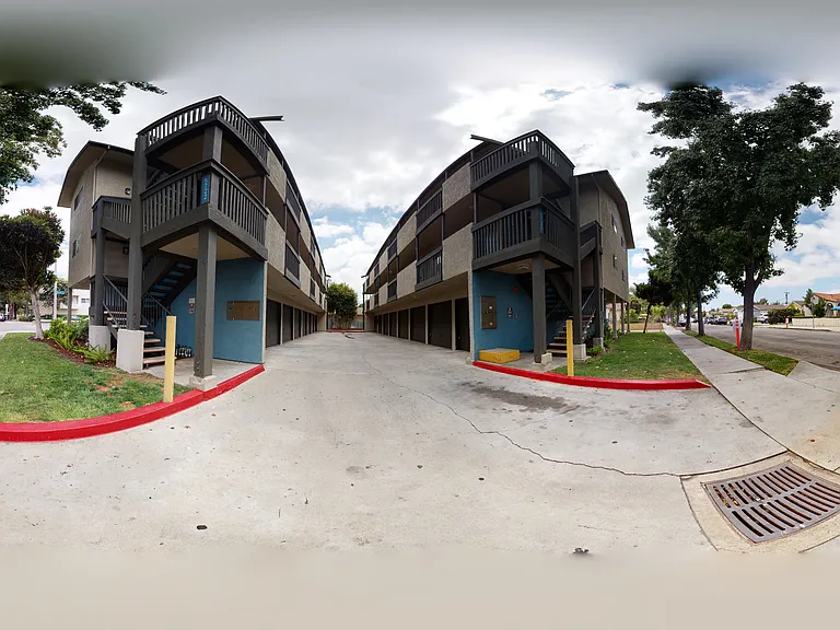 Lemon Ave Apts — Photo 12