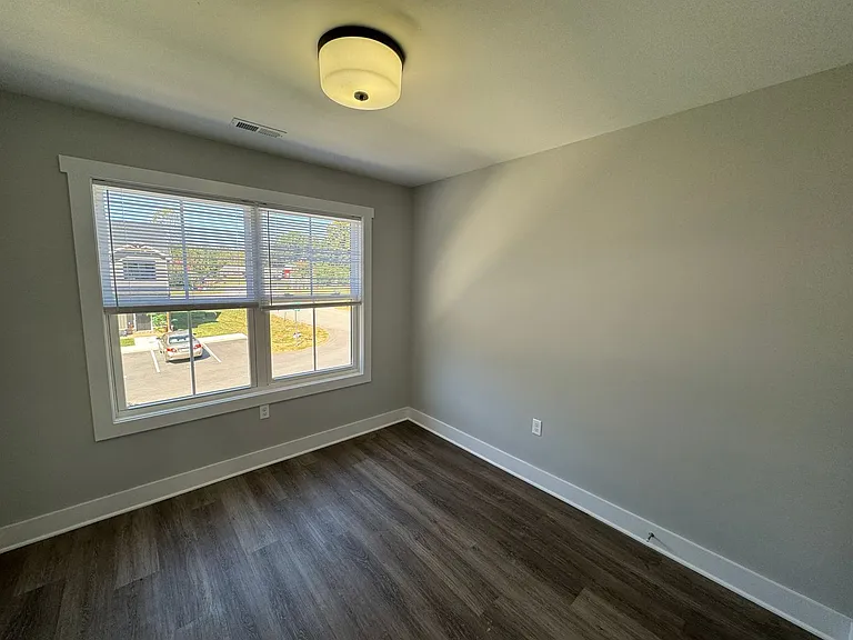 22 Villa Ct — Photo 8