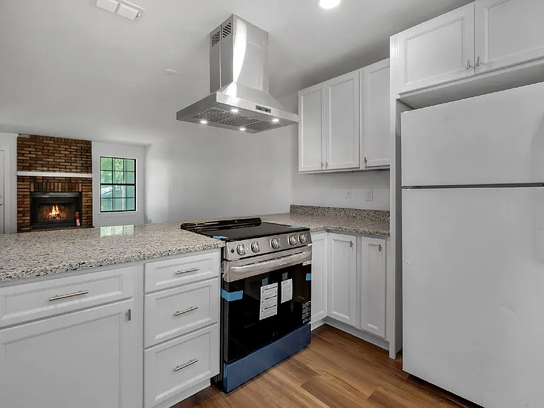 2956 Woodrich Dr #B — Photo 21