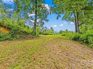 76 Ben Owenby Rd, Fairview, NC 28730