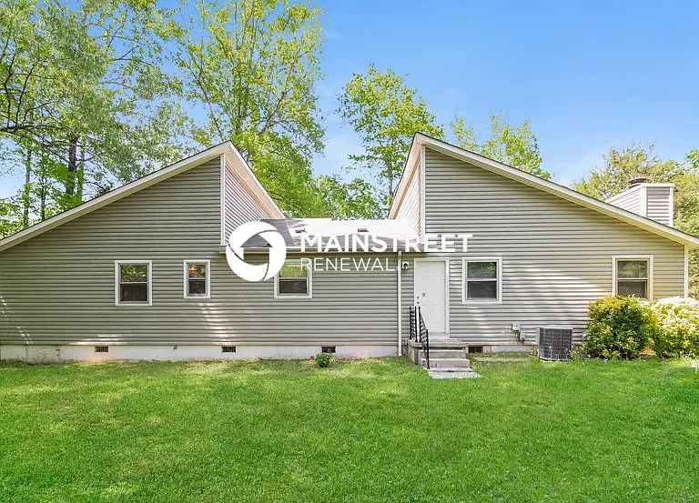 3012 Manchester Dr — Photo 15