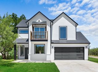 100 Sugar Ter, Runaway Bay, TX 76426