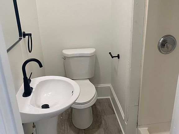 5th image of 128 N Pine St #1