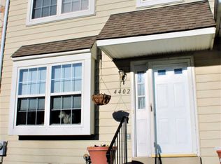 4402 Somerset Ln, Upper Chichester, PA 19014