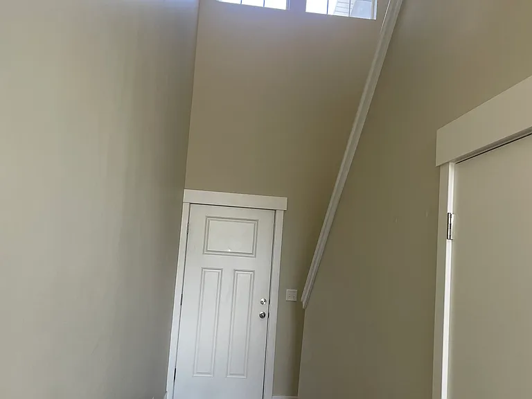 12727 Meadow Run Ct — Photo 13