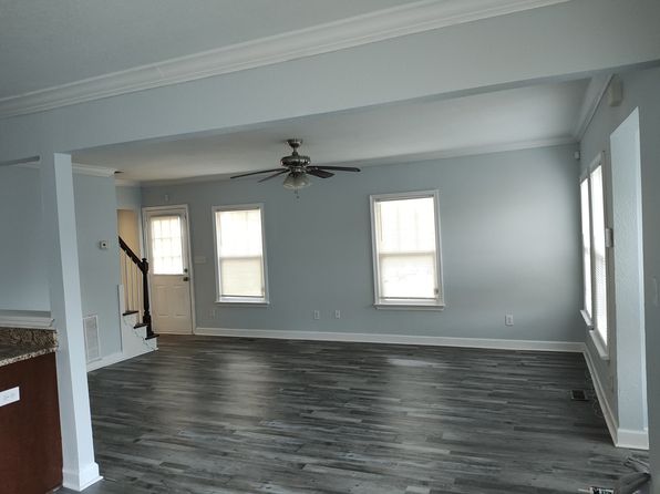 74 Bainbridge Ave