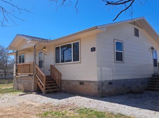 514 S Cole St, Granby, MO 64844