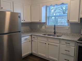 905 W Scenic Dr, North Little Rock, AR 72118