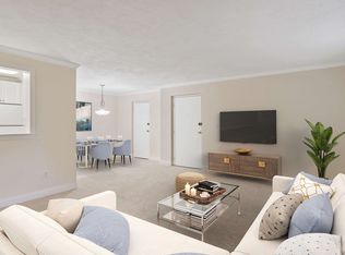 112 Edgemere Rd #7, West Roxbury, MA 02132