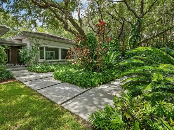 6080 SW 102nd St, Pinecrest, FL 33156