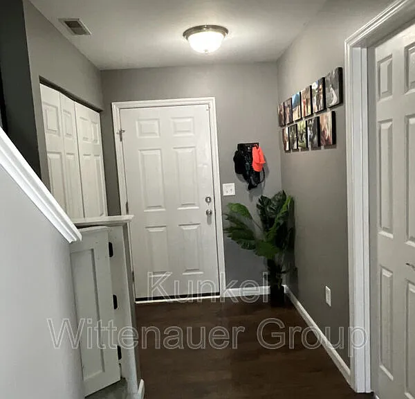 239 Falling Leaf Way — Photo 3