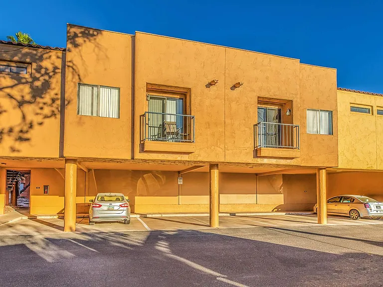 Rio Cancion Apartments — Photo 45