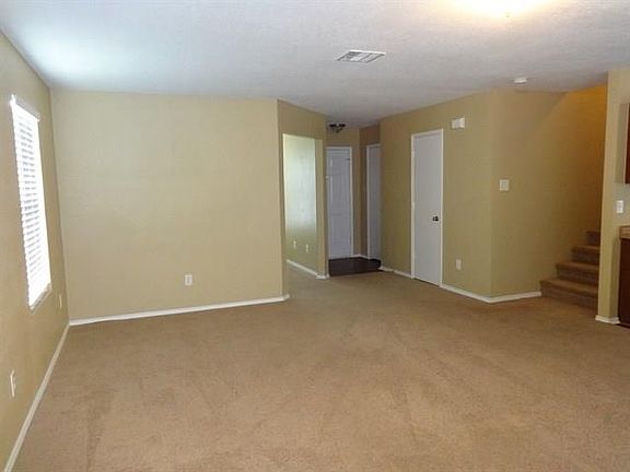 2nd image of 8220 Cutter Hill Ave