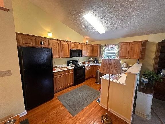 4th image of 85 Palm Dr
