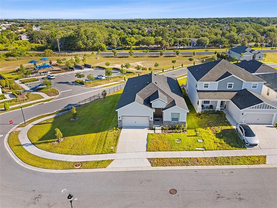 1st image of 1553 FLEUR DRIVE