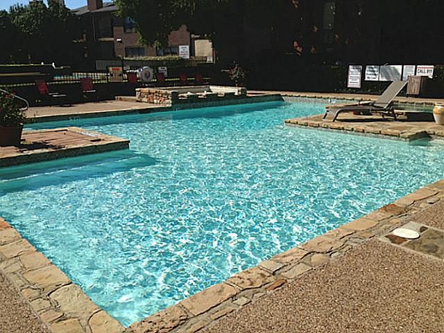 1st image of 3253 Donnelly Cir #8