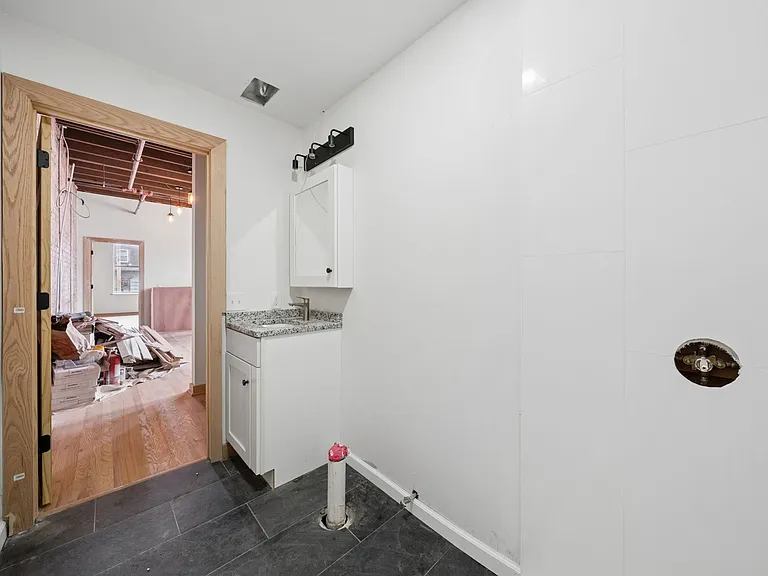 4501 Liberty Ave #2 — Photo 6