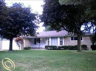 44805 N Territorial Rd, Plymouth, MI 48170