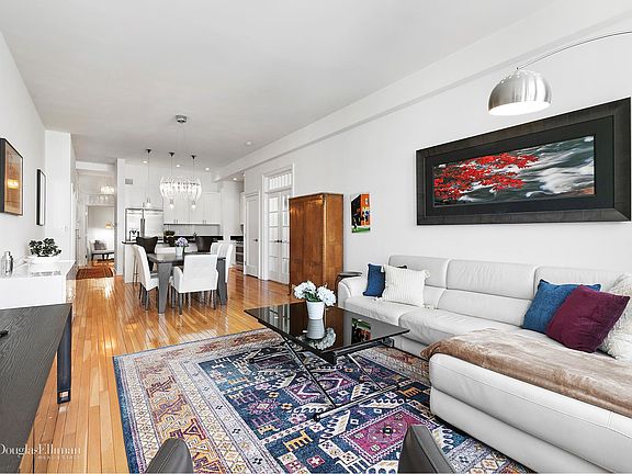 2nd image of 252 7th Ave APT 9J