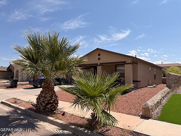 2nd image of 720 Villa Romero Dr